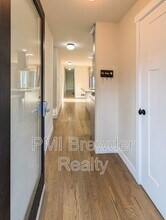 7 E McGill Ave in Everett, WA - Building Photo - Building Photo