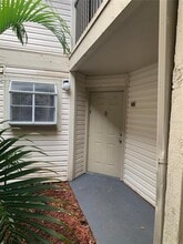 1956 Lake Atriums Cir in Orlando, FL - Building Photo - Building Photo
