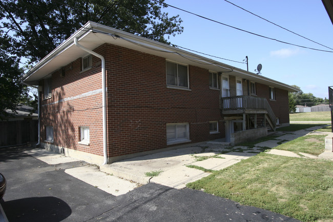 2233 Galilee Ave in Zion, IL - Building Photo - Building Photo