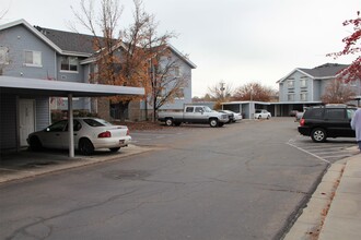 1525 Riverside Ave in Provo, UT - Foto de edificio - Building Photo