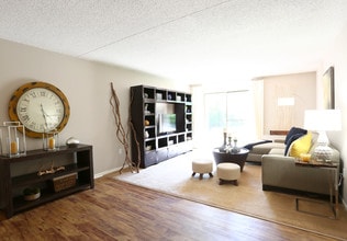 Regency Park in Philadelphia, PA - Foto de edificio - Interior Photo