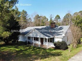 3005 Pelzer Hwy in Easley, SC - Building Photo
