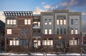 1521 Central St, Unit 2B in Denver, CO - Foto de edificio - Building Photo