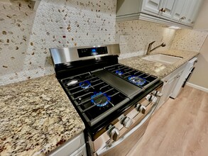 236 S Dulce St in Tracy, CA - Building Photo - Building Photo