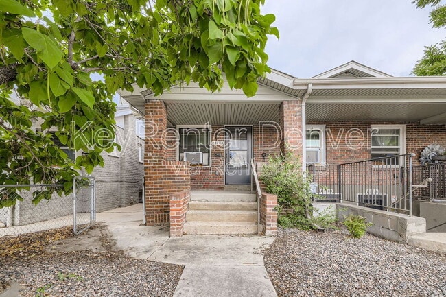 property at 2513 S Broadway