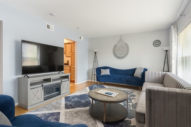 property at 4807 N Harlem Ave