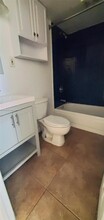 6100 SW 68th St, Unit 58 in South Miami, FL - Building Photo - Building Photo