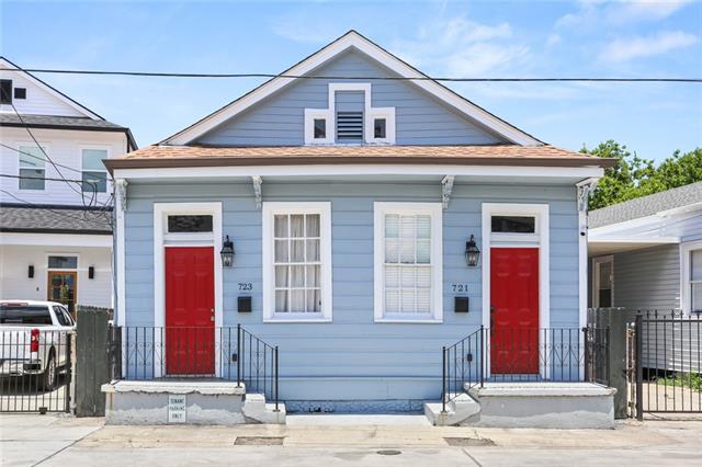 property at 723 N Salcedo St