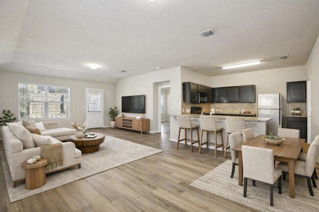 13205 Henneman Dr in Pflugerville, TX - Foto de edificio - Building Photo