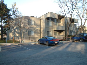 Chimney Hill Apartments in Middletown, OH - Building Photo - Building Photo