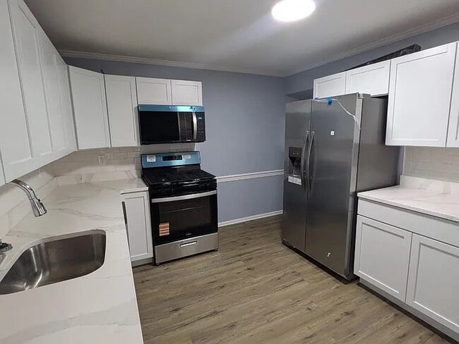 214 N Lincoln St in Wilmington, DE - Building Photo - Building Photo
