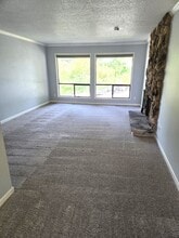 17285 SE Todd Ln in Gladstone, OR - Building Photo - Building Photo