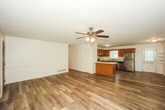 592 Water Way Trail in Powder Springs, GA - Building Photo - Building Photo