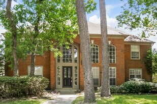 3102 Hickory Falls Dr in Houston, TX - Building Photo