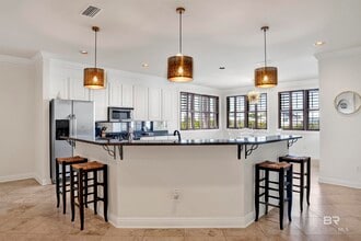 16 Market St in Orange Beach, AL - Building Photo - Building Photo