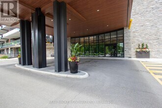 1575 Lakeshore Rd W in Mississauga, ON - Building Photo - Building Photo