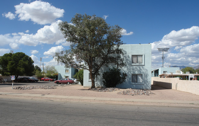 2345 E 17th St in Tucson, AZ - Building Photo - Building Photo