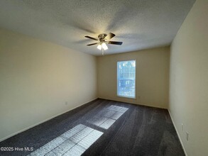 105 Twinwood Ct in Jacksonville, NC - Building Photo - Building Photo