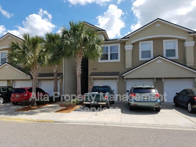 property at 7071 Deer Lodge Cir