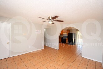 8128 W Earll Dr in Phoenix, AZ - Building Photo - Building Photo