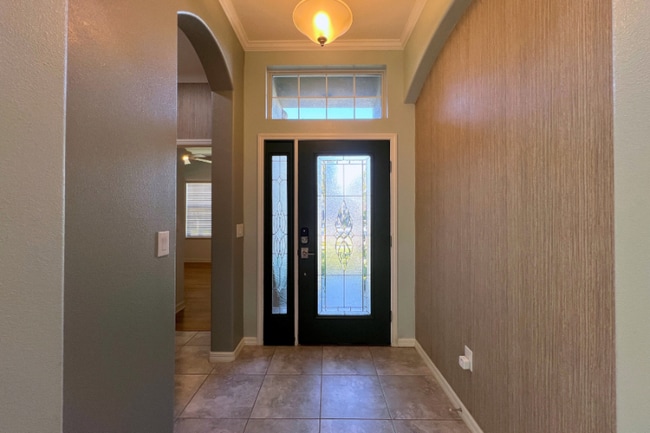 17563 Buckingham Garden Dr in Fish Hawk, FL - Building Photo - Building Photo