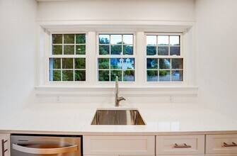 117 Great Rd, Unit 117 in Acton, MA - Building Photo - Building Photo