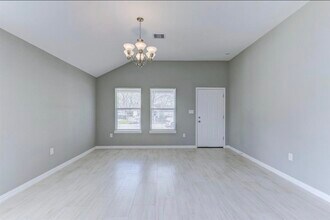 5824 Glen Lee Dr in Humble, TX - Building Photo - Building Photo