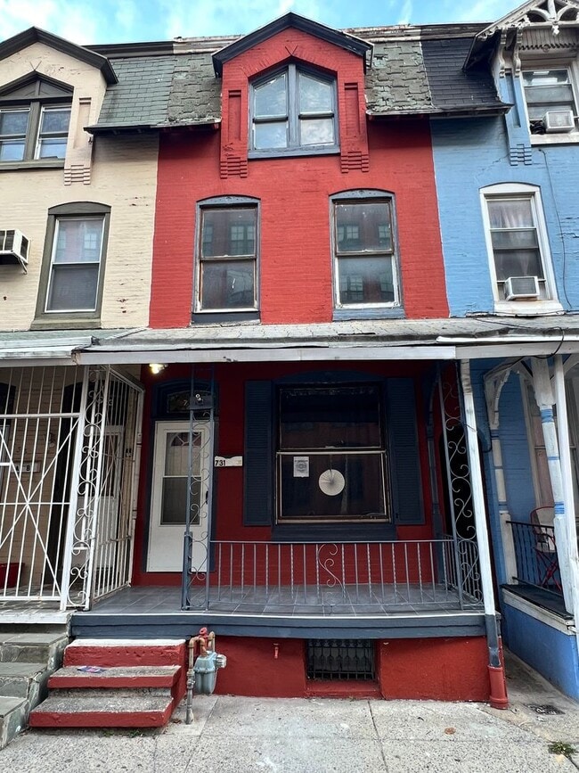 property at 731 N 8th St