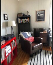 78 Winchester St, Unit 2A in Medford, MA - Building Photo - Building Photo