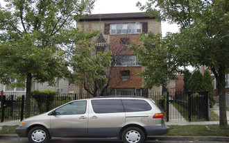 1723-1725 W Estes Ave Apartments