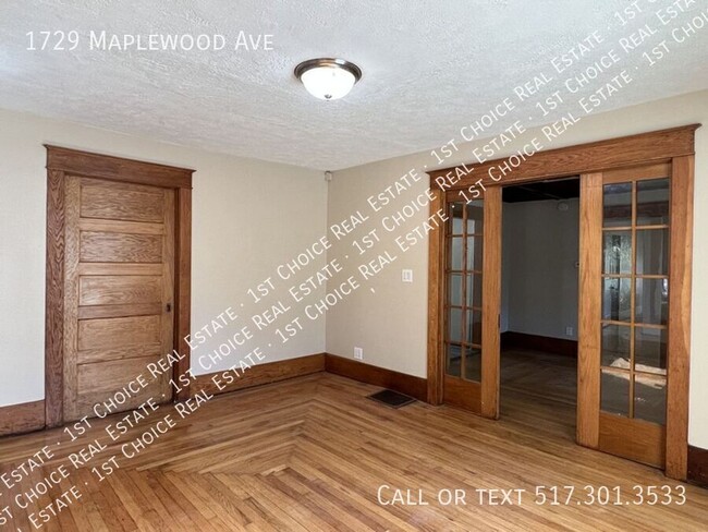 1729 Maplewood Ave in Lansing, MI - Building Photo - Building Photo