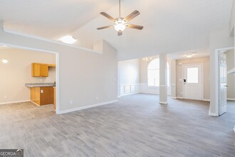 4025 Deerlope Ct in Gainesville, GA - Building Photo - Building Photo