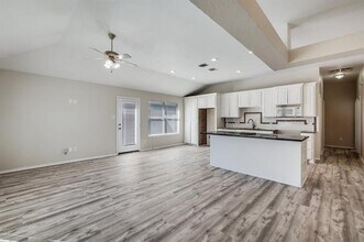 10429 Aransas Dr in Fort Worth, TX - Building Photo - Building Photo