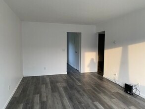 2096 Mississippi St in St. Paul, MN - Foto de edificio - Building Photo