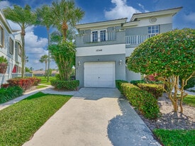 10148 Andover Coach Cir in Wellington, FL - Building Photo