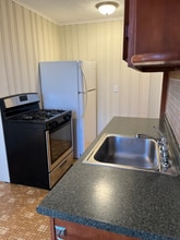 5 Cogswell Ave-Unit -Unit 5 in Haverhill, MA - Building Photo - Building Photo