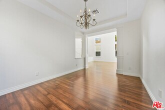 2909 Venezia Ln in Thousand Oaks, CA - Foto de edificio - Building Photo