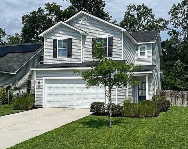 property at 174 Calm Oaks Cir