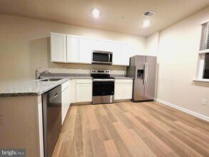 822 Mersey Ln in Salisbury, MD - Building Photo - Building Photo