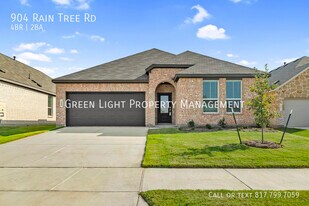 904 Raintree Rd in Princeton, TX - Building Photo