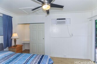 2534 E Manoa Rd in Honolulu, HI - Building Photo - Building Photo