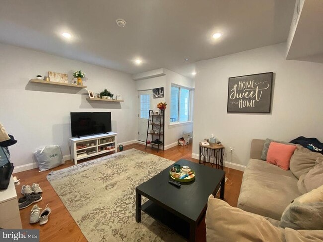 634 N 13th St in Philadelphia, PA - Building Photo - Building Photo