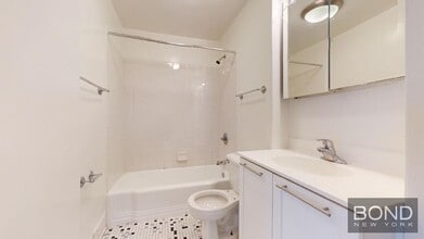 236 E 36th St in New York, NY - Building Photo - Building Photo
