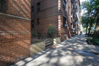 160 85th St in New York, NY - Building Photo - Building Photo