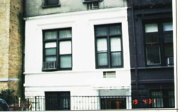 48 W 82nd St in New York, NY - Building Photo - Building Photo