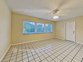 1077 40th Ave NE in St. Petersburg, FL - Building Photo - Building Photo