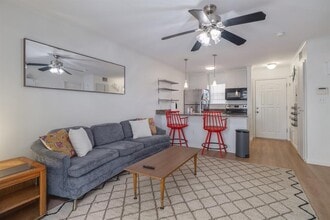 1422 Collier St in Austin, TX - Building Photo - Building Photo