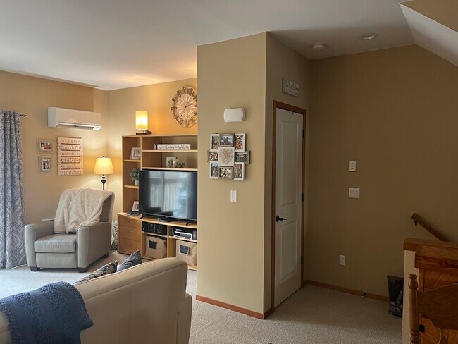 237 Sage Brook Ln in Cle Elum, WA - Building Photo - Building Photo