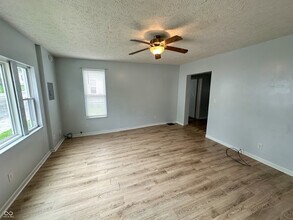 2 S Madison St in Greencastle, IN - Building Photo - Building Photo