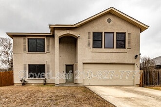 9227 Bowen Dr in San Antonio, TX - Building Photo - Building Photo